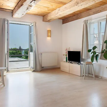 Altes Schulhaus Heiligenborn