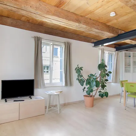 Altes Schulhaus * Heiligenborn