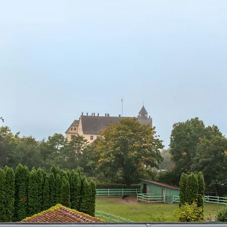 アパート Altes Schulhaus *