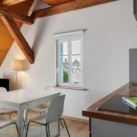 アパート Altes Schulhaus